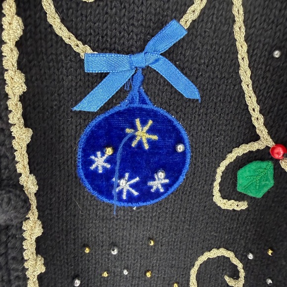 Designs Originals Studio Joy VTG Embroidered Christmas Sweater Cardigan MEDIUM - Picture 4 of 8